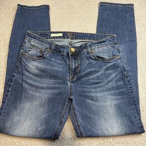 Kut from the Kloth Women’s Slouchy Boyfriend Jeans Size 10 Denim Relaxed Fit